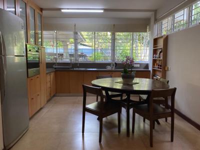 Double Storey Semi-D photo 3