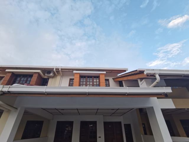 Stutong Tabuan Jaya Double storey house for rent photo 1