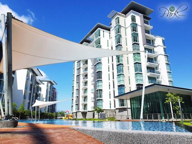 THE PARK RESIDENCE photo 1
